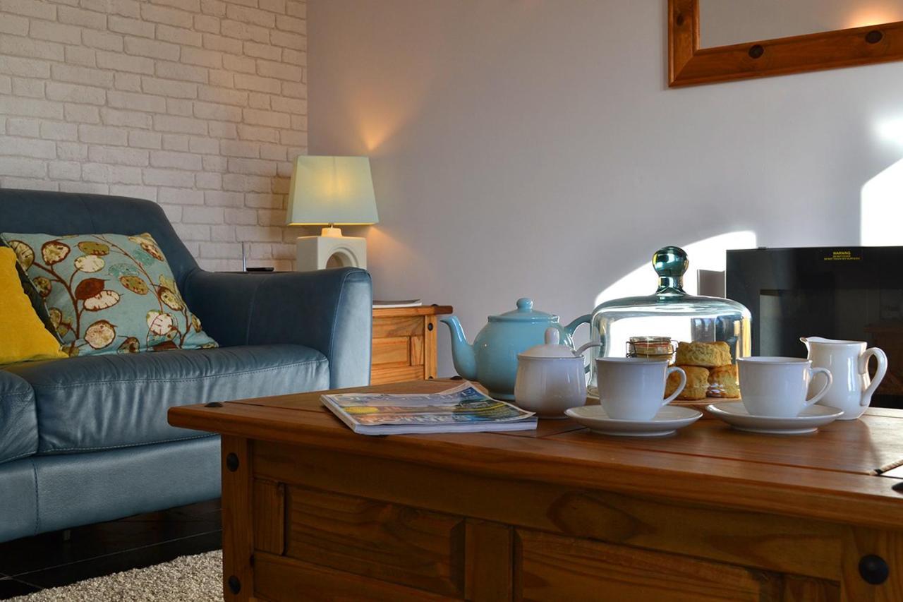 Petrock Holiday Cottages Newton Saint Petrock Dış mekan fotoğraf